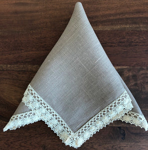 Handcrafted Pure Linen Napkin w Laces Cappuccino
